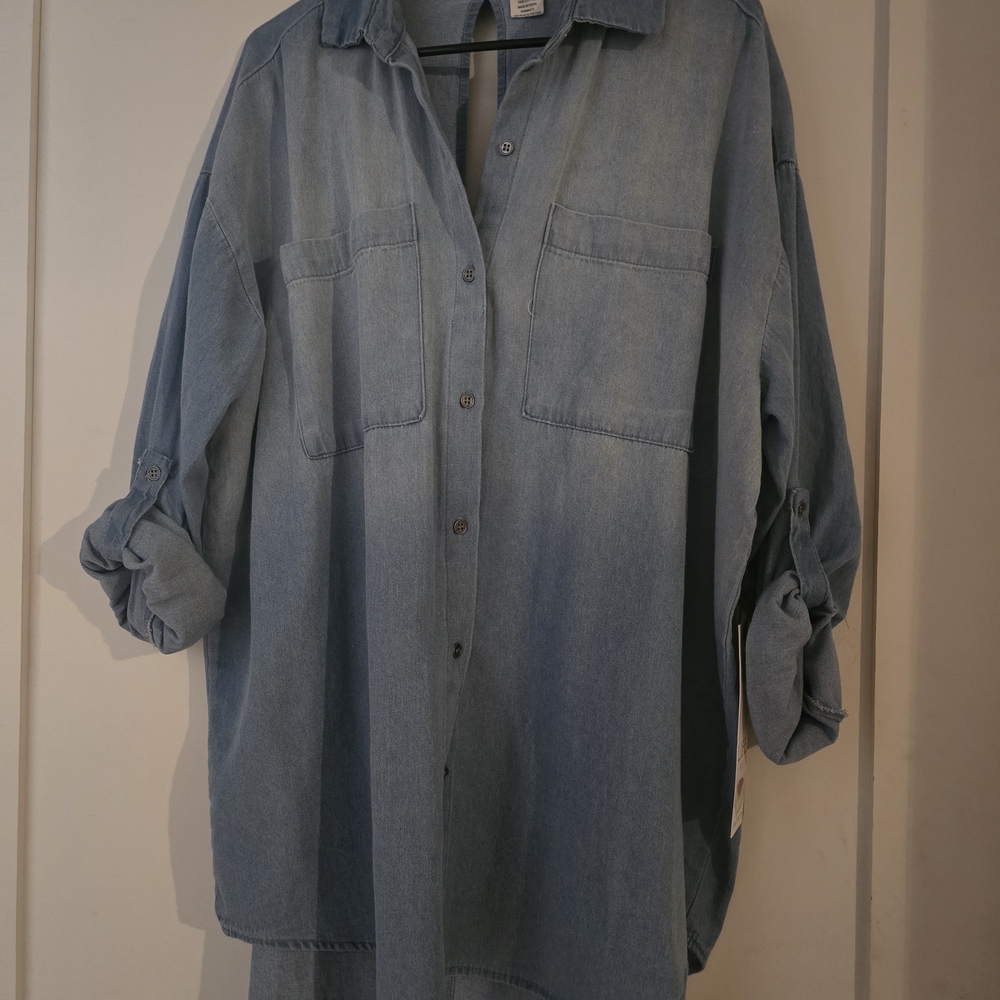 Williams Sonoma Blue Button Down Shirt - Picture 2 of 2